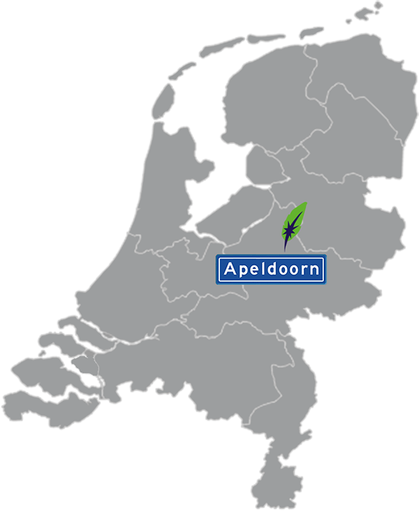 Landkaart Nederland grijs - locatie Dagnall Taleninstituut in Apeldoorn - aangegeven met blauw plaatsnaambord met witte letters en Dagnall veer - op transparante achtergrond - 600 * 733 pixels